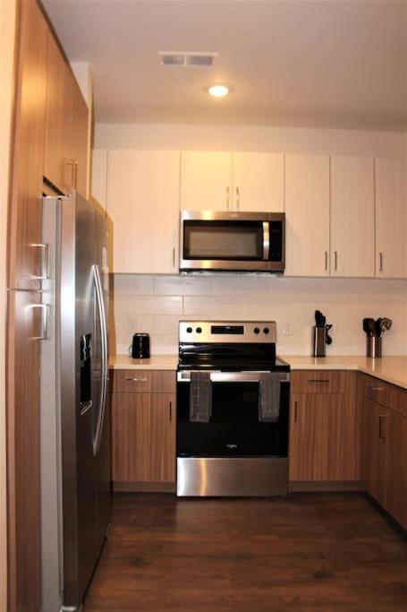 Luxury In The Gulch Apartment Nashville Ngoại thất bức ảnh