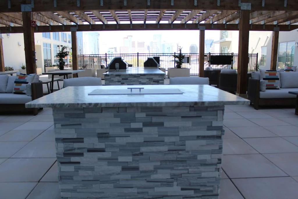 Luxury In The Gulch Apartment Nashville Ngoại thất bức ảnh